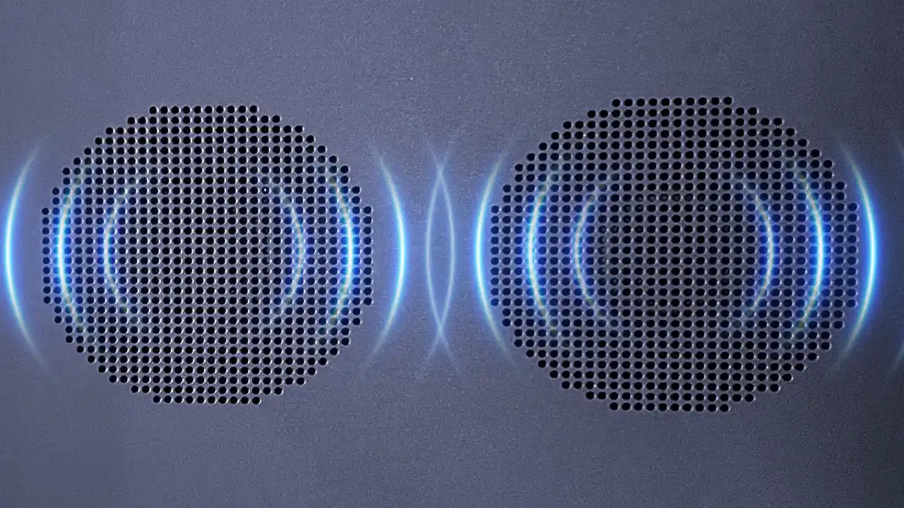 QS7 speakers